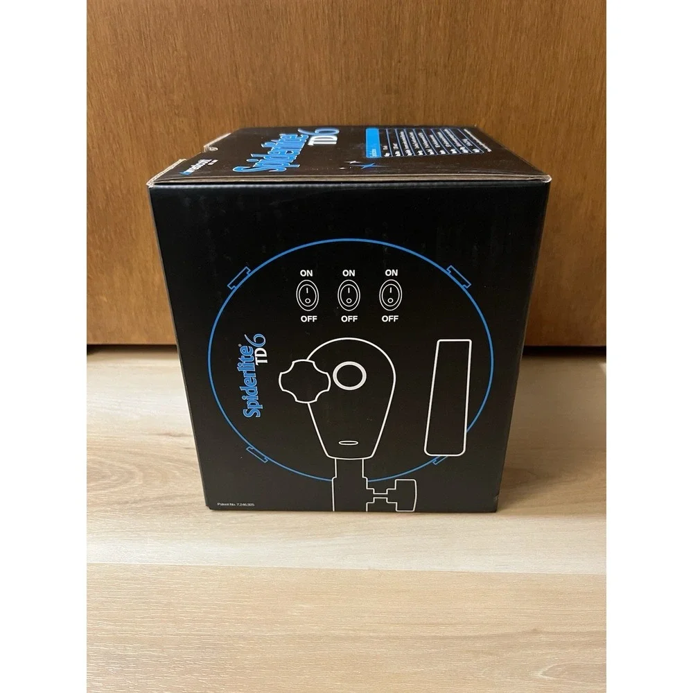 NIB Westcott Spiderlite TD6 Fixture with Flex Bracket New In Box Light Head Tilt